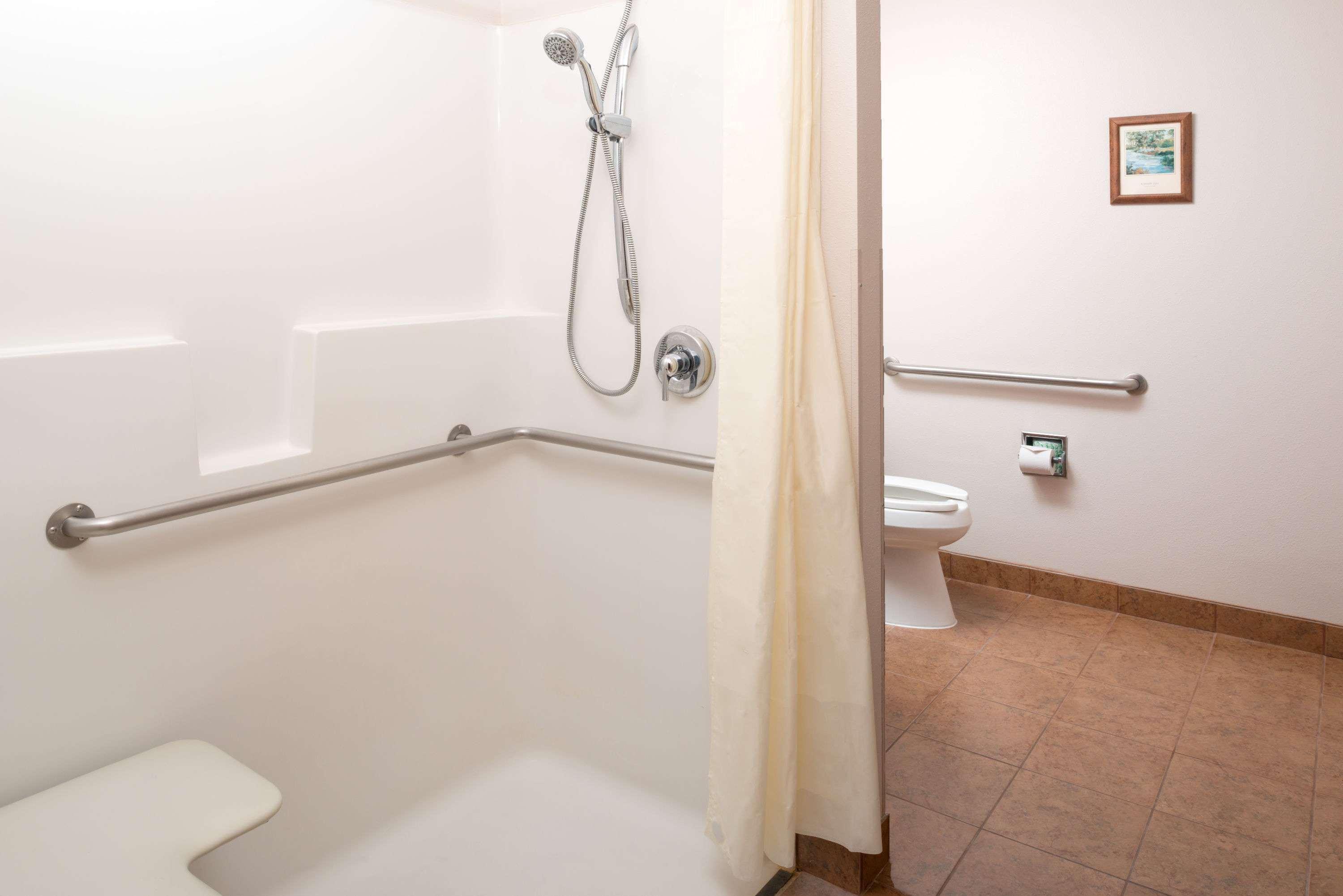 Days Inn & Suites By Wyndham Spokane Airport Airway Heights Bagian luar foto